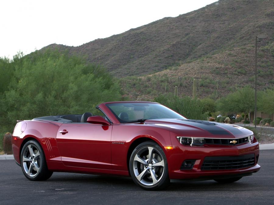  Chevrolet Camaro SS Convertible 2013 года  (фото 17 из 24)